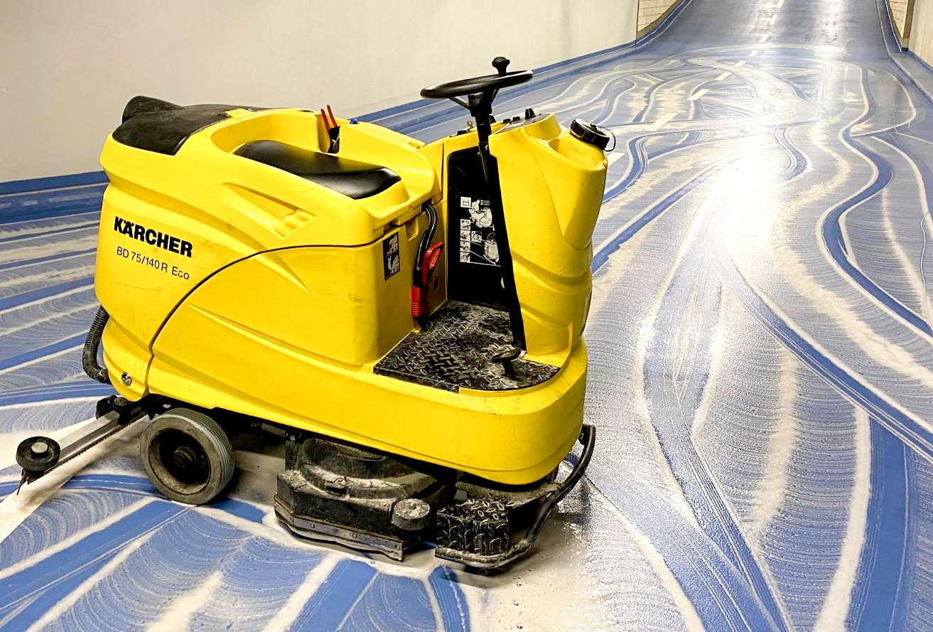 Karcher mytí garáží
